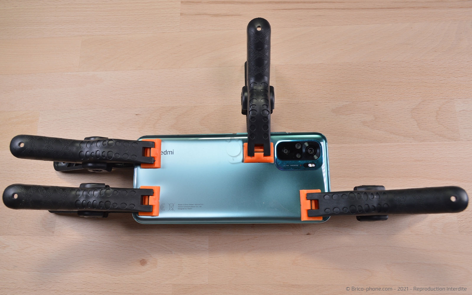 Changement de la vitre arrière sur Redmi Note 10 photo 3