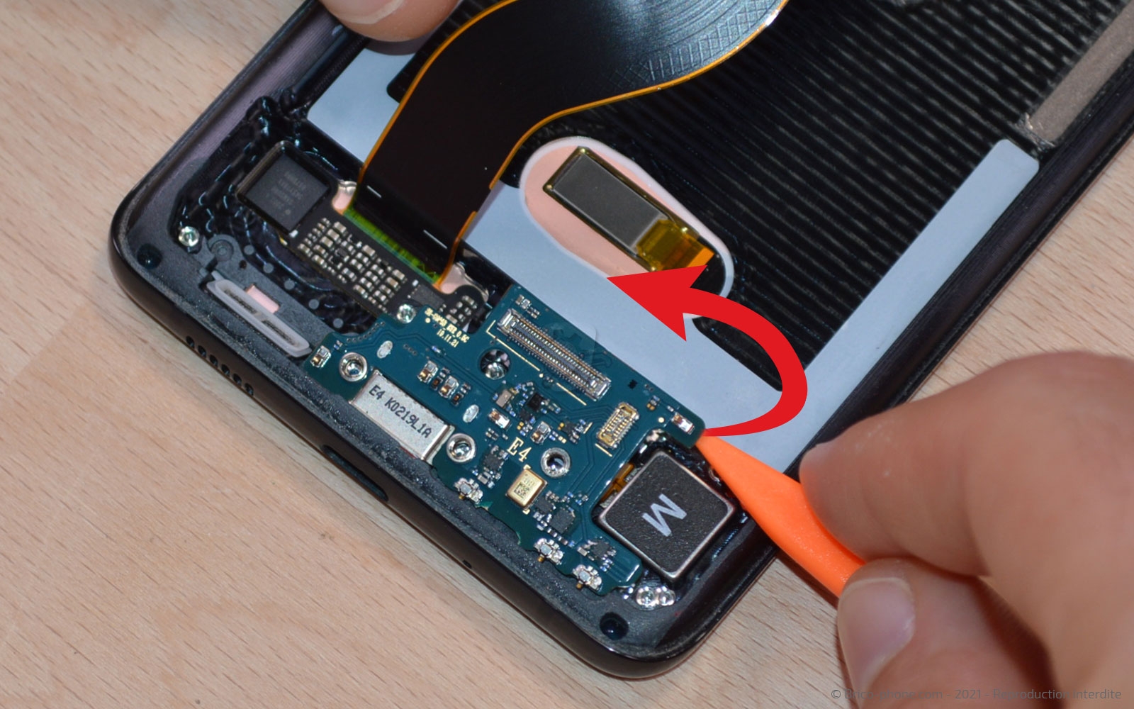 Démontage complet sur Galaxy S20 Plus photo 2