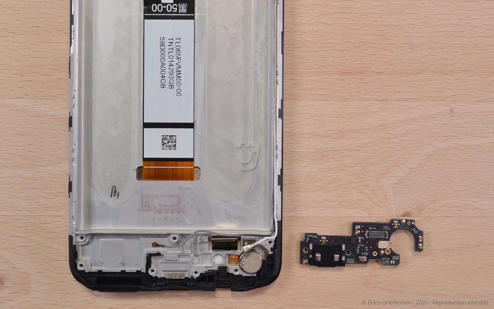 Changement du bloc écran sur Poco M3 Pro photo 3