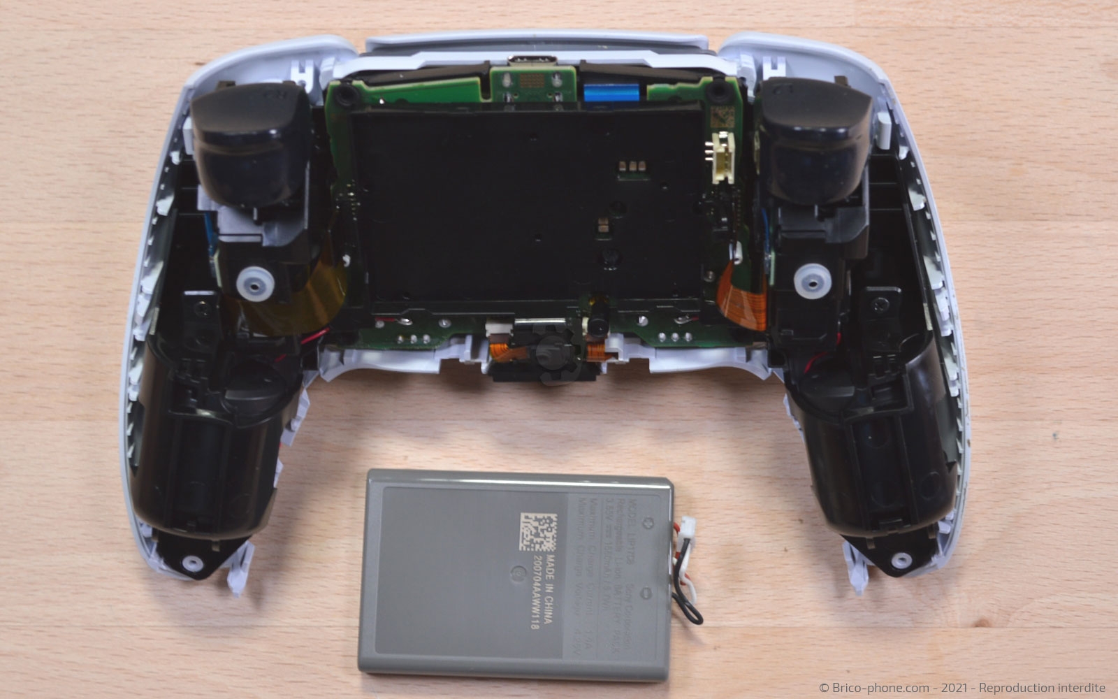 Changement des Joysticks de la manette sur Playstation 5 photo 2