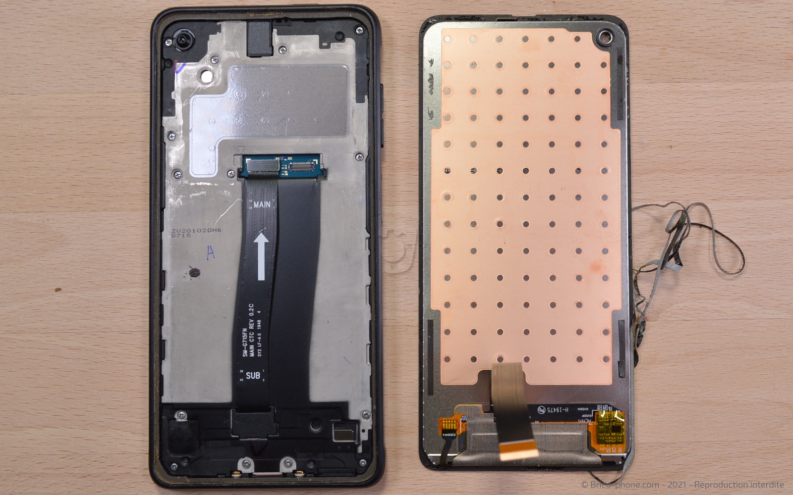 Changement du connecteur de charge sur Galaxy Xcover Pro photo 3