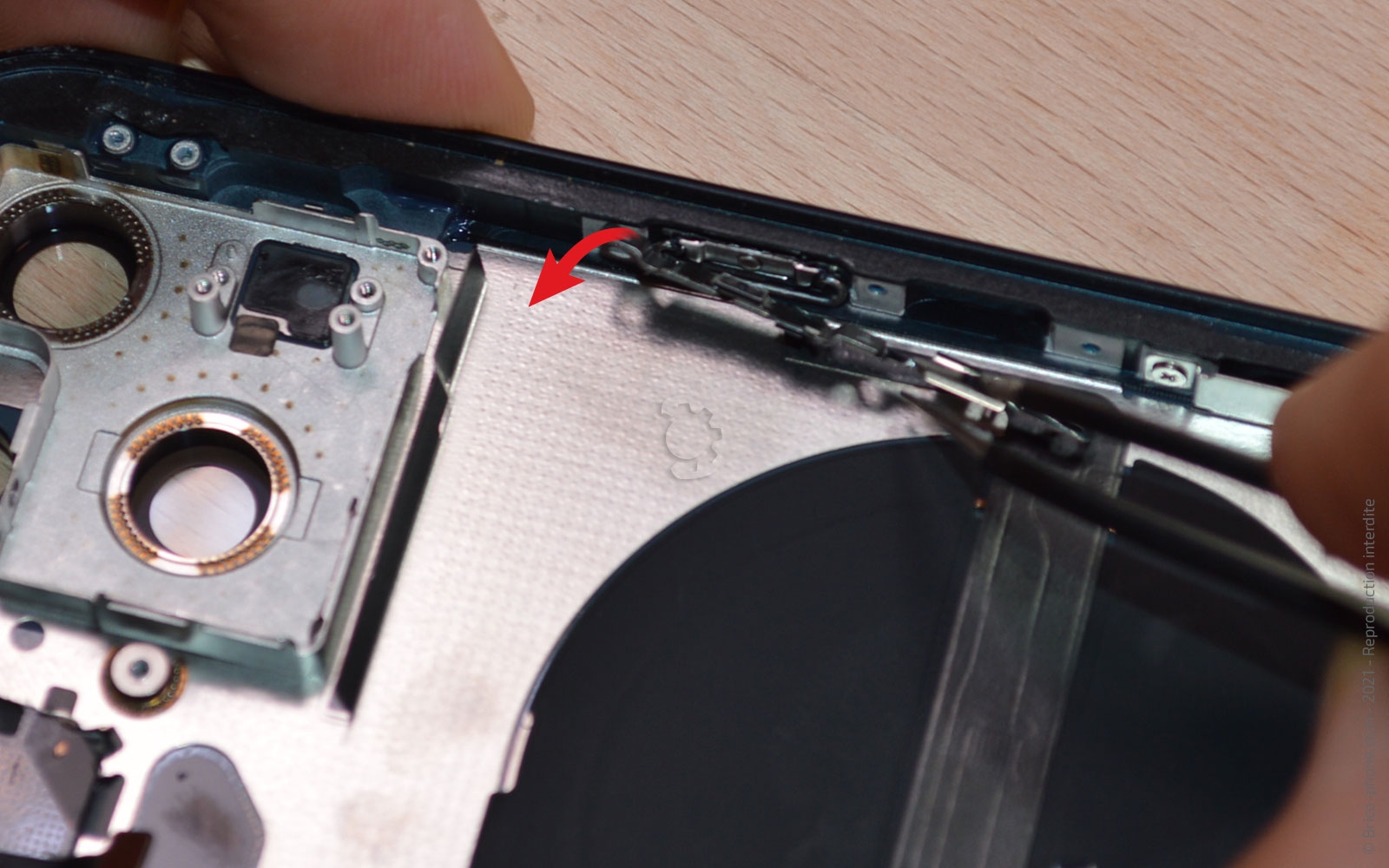 Guide de réparation sur iPhone 13 photo 2