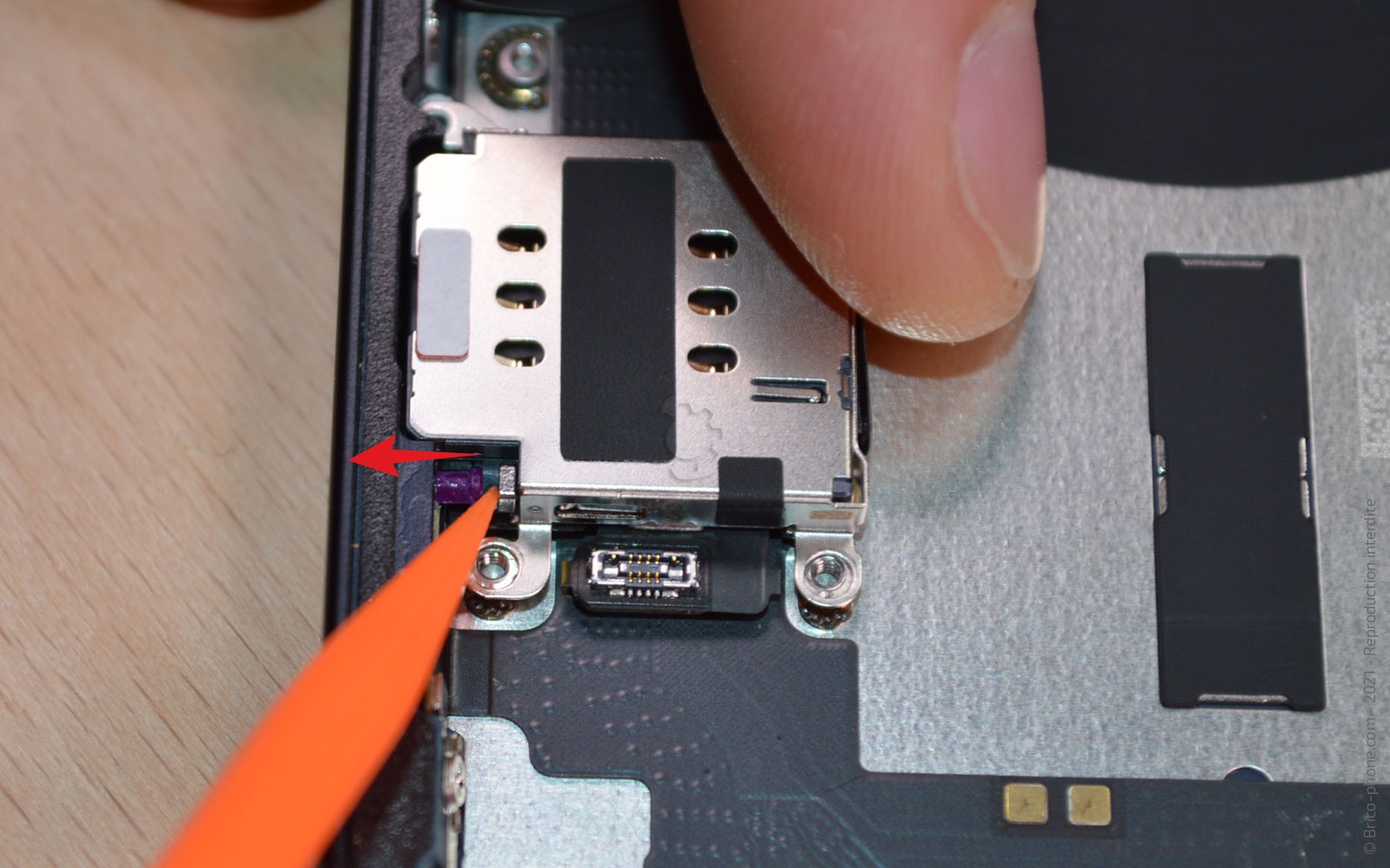 Guide de réparation sur iPhone 13 photo 3