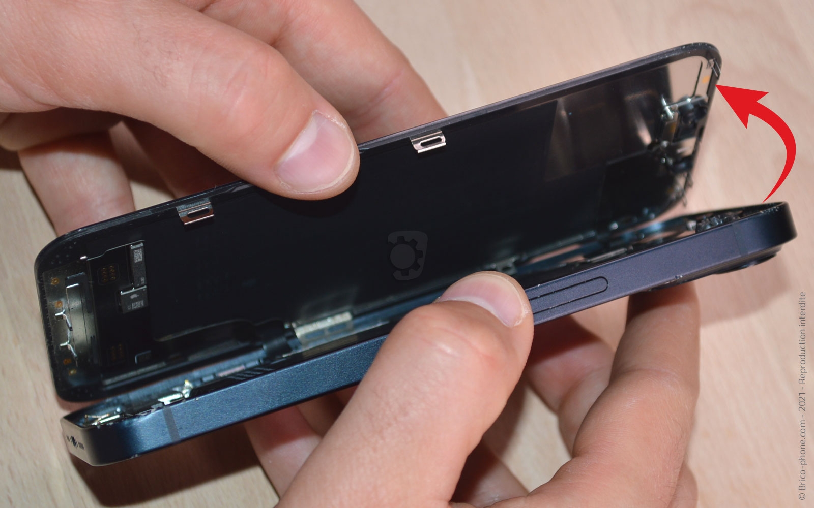 Guide de réparation sur iPhone 13 photo 2