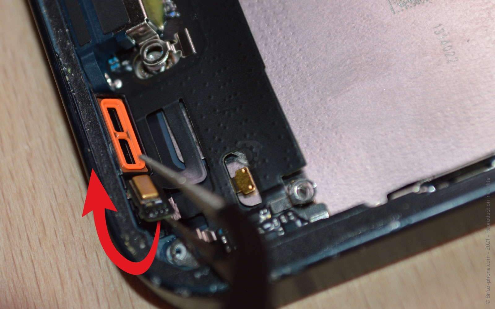 Guide de réparation sur iPhone 13 photo 3
