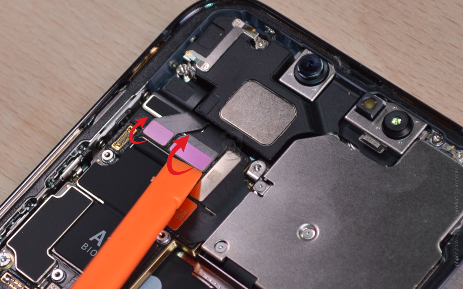 Guide de réparation sur iPhone 13 Pro photo 2