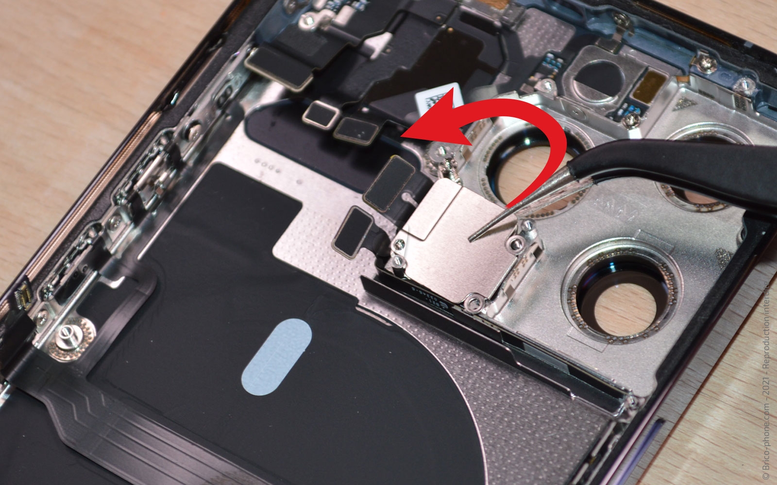 Guide de réparation sur iPhone 13 Pro photo 2