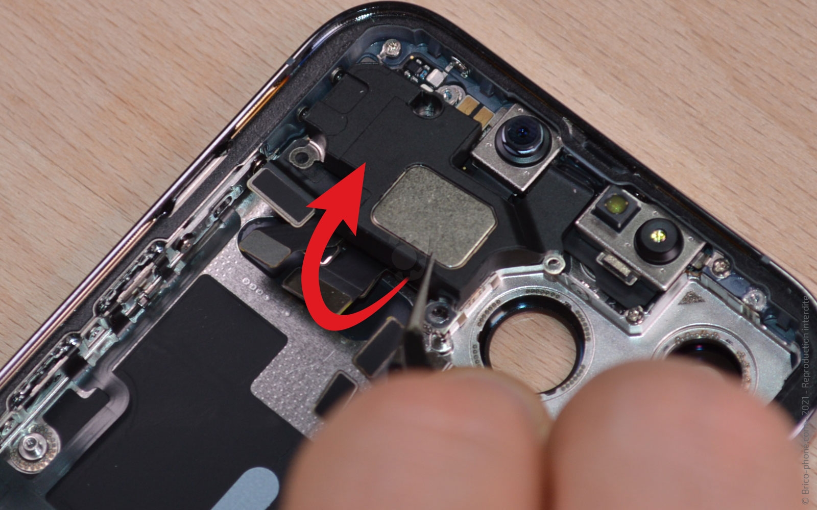 Guide de réparation sur iPhone 13 Pro photo 2