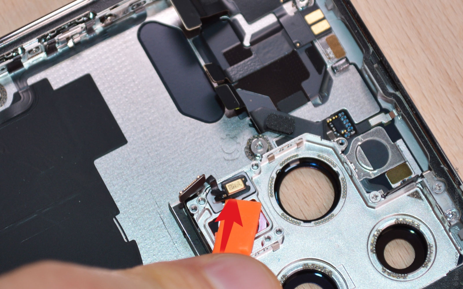 Guide de réparation sur iPhone 13 Pro Max photo 2