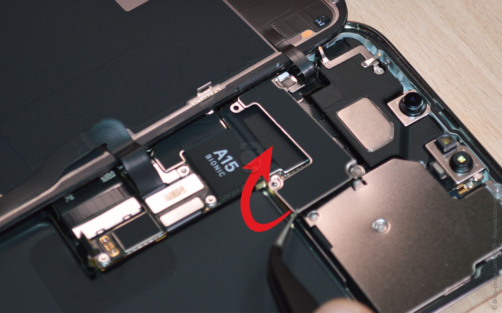 Guide de réparation sur iPhone 13 Pro Max photo 3