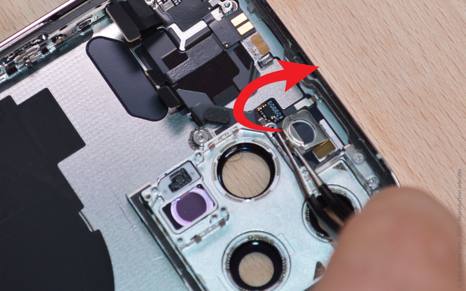 Guide de réparation sur iPhone 13 Pro Max photo 2