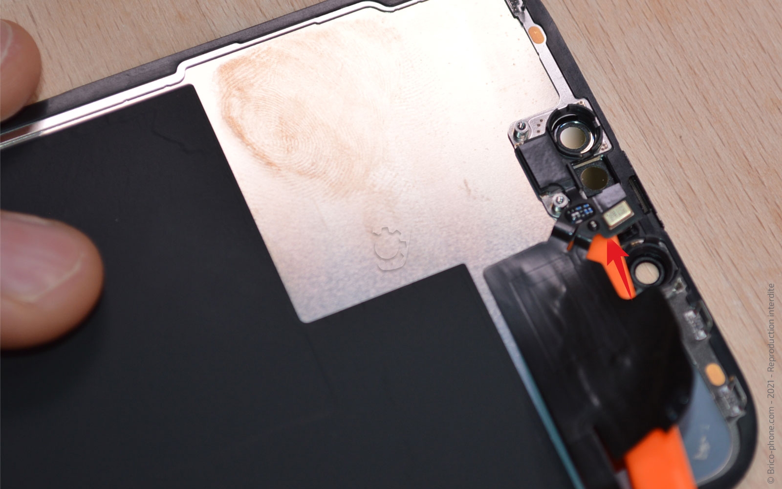 Comment changer l'écran (vitre + Oled) sur iPhone 13 Pro Max photo 2