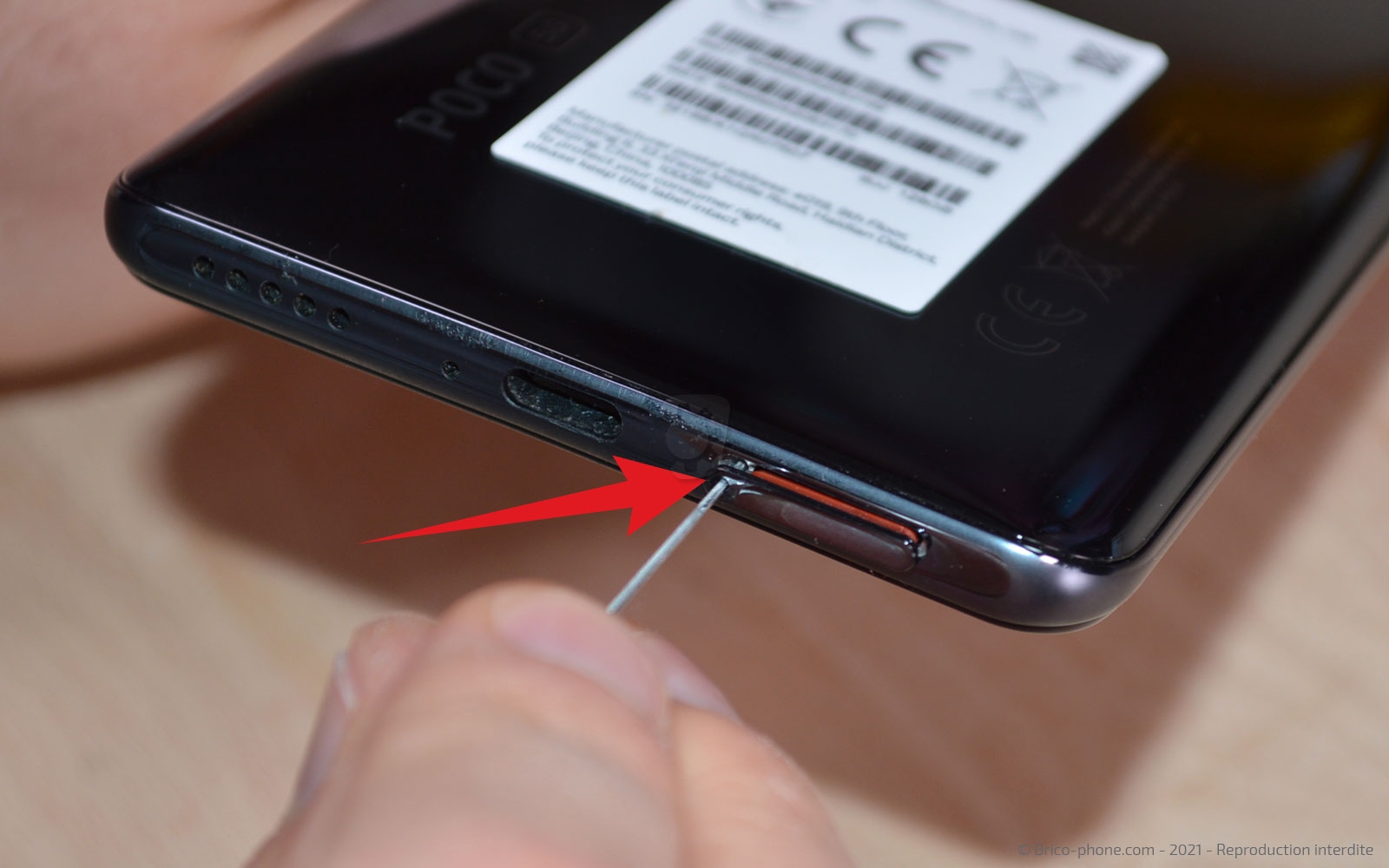 Comment changer le connecteur de charge sur Poco F3 photo 3