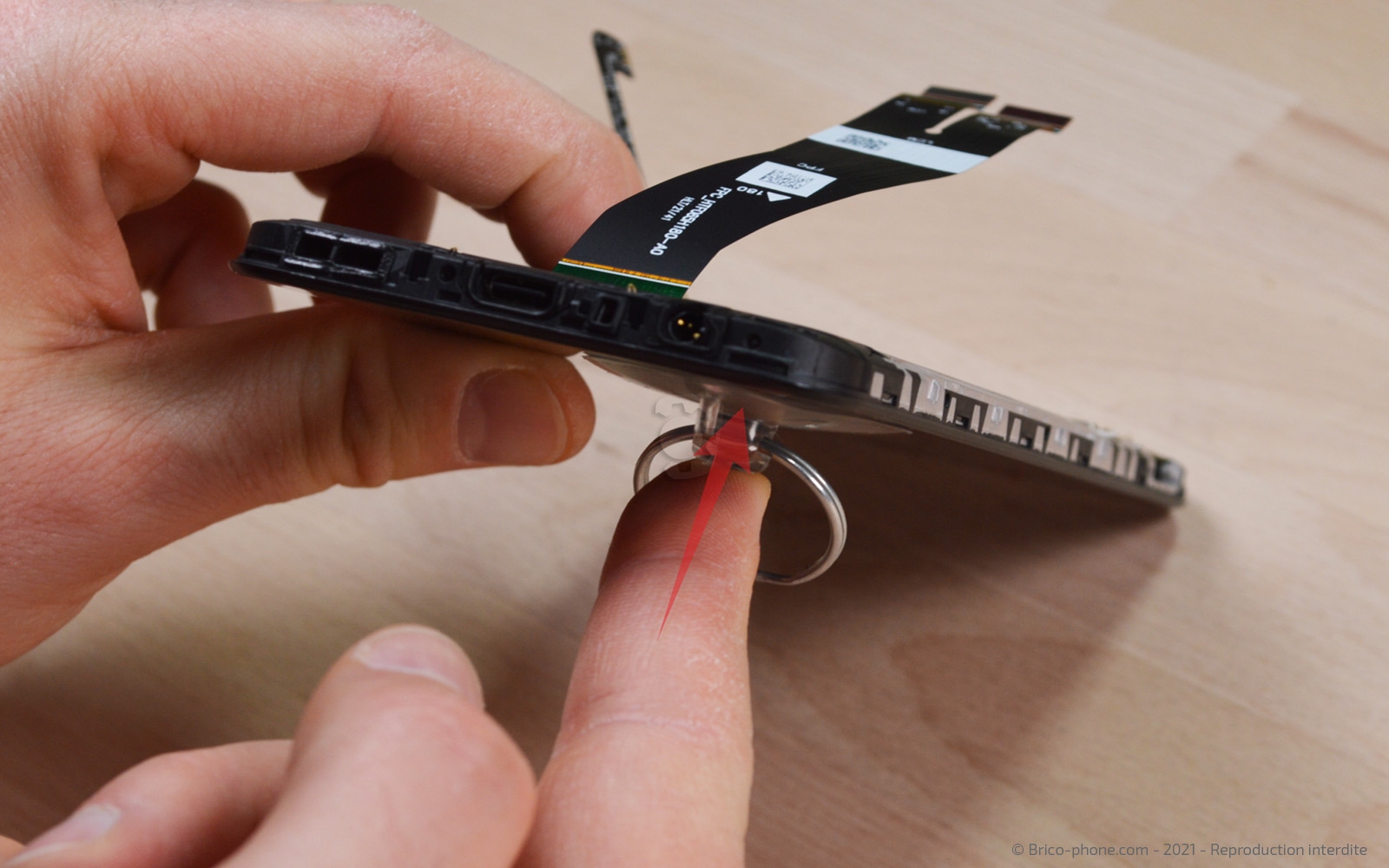 Changement batterie sur Galaxy A03s photo 3