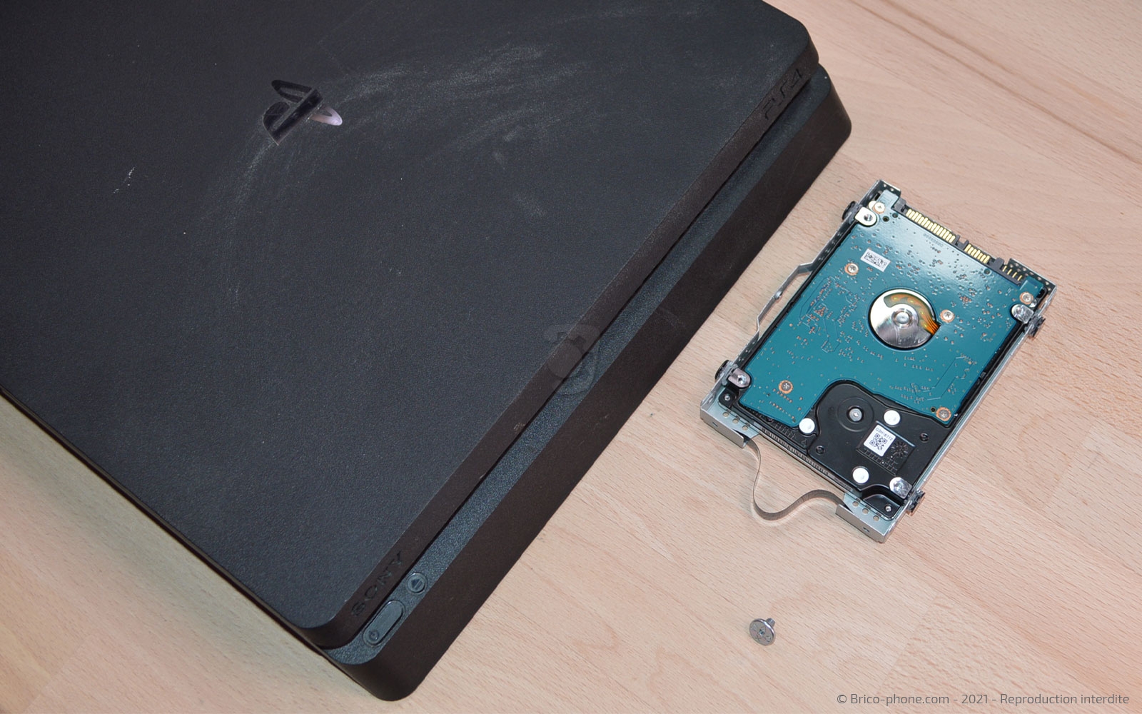 Changement du lecteur Blu-Ray sur Playstation 4 SLIM photo 3