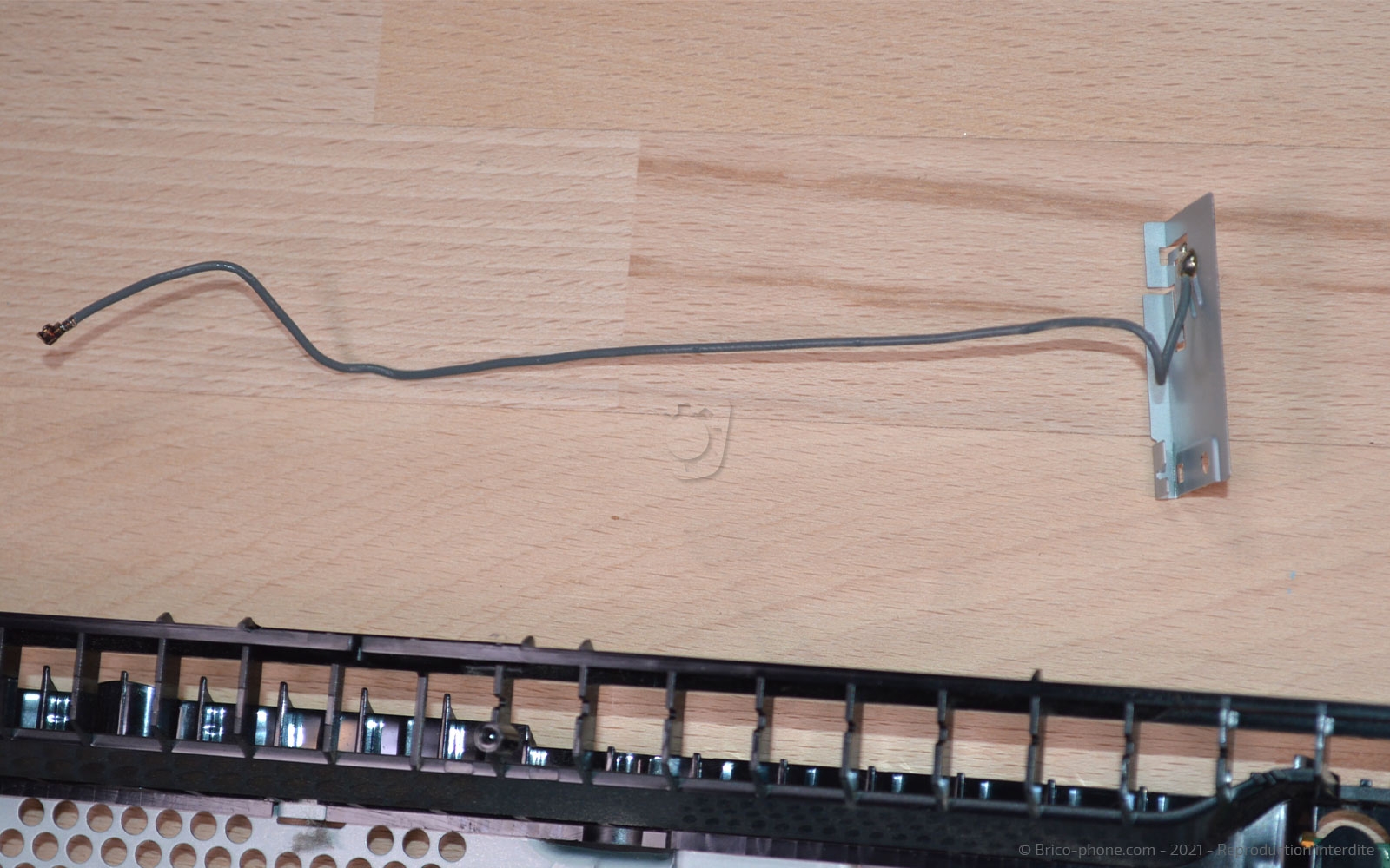 Changement du ventilateur sur Playstation 4 SLIM photo 2