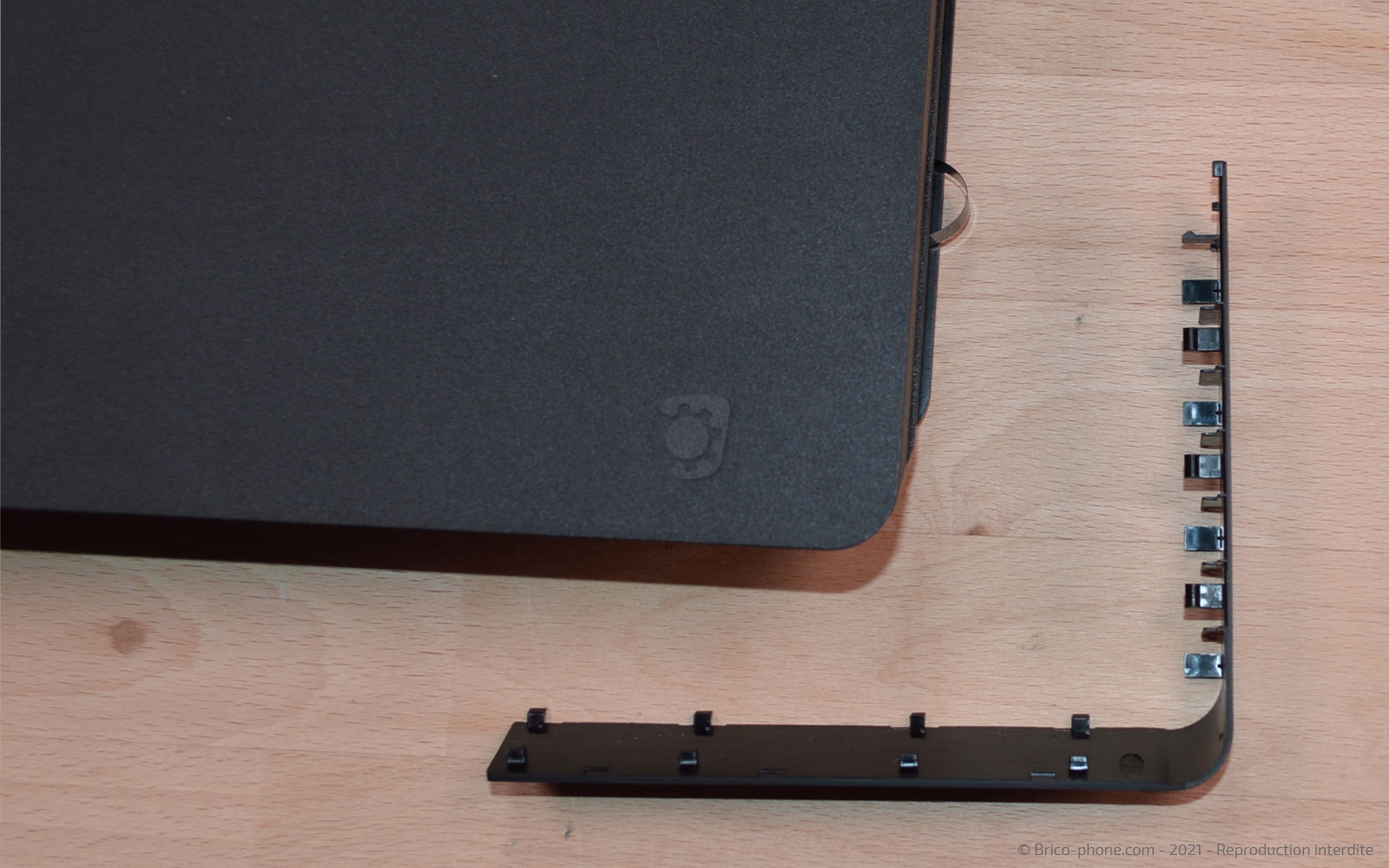 Changement du bloc d'alimentation sur Playstation 4 SLIM photo 3