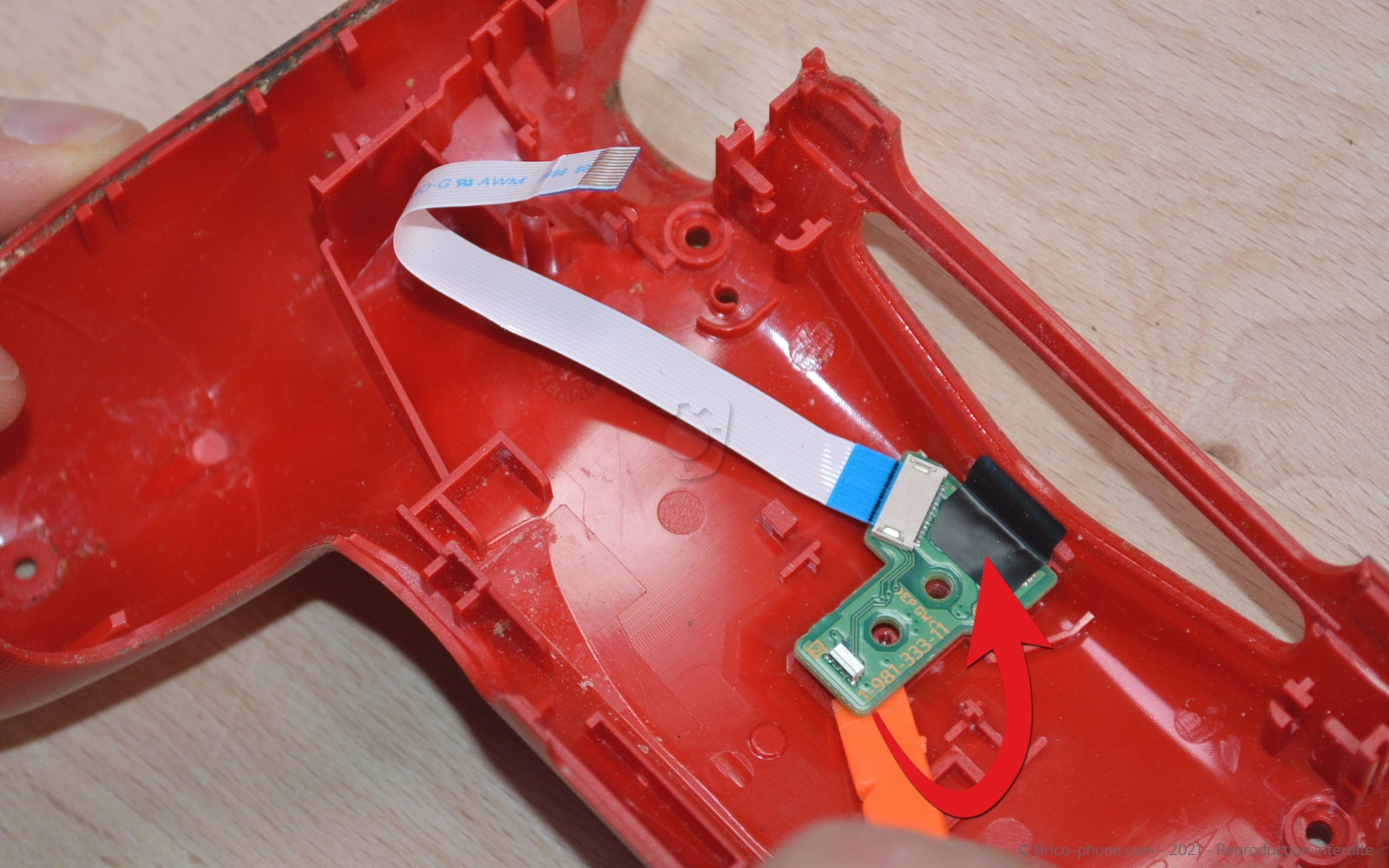 Démontage complet de la manette sur Playstation 4 SLIM photo 3