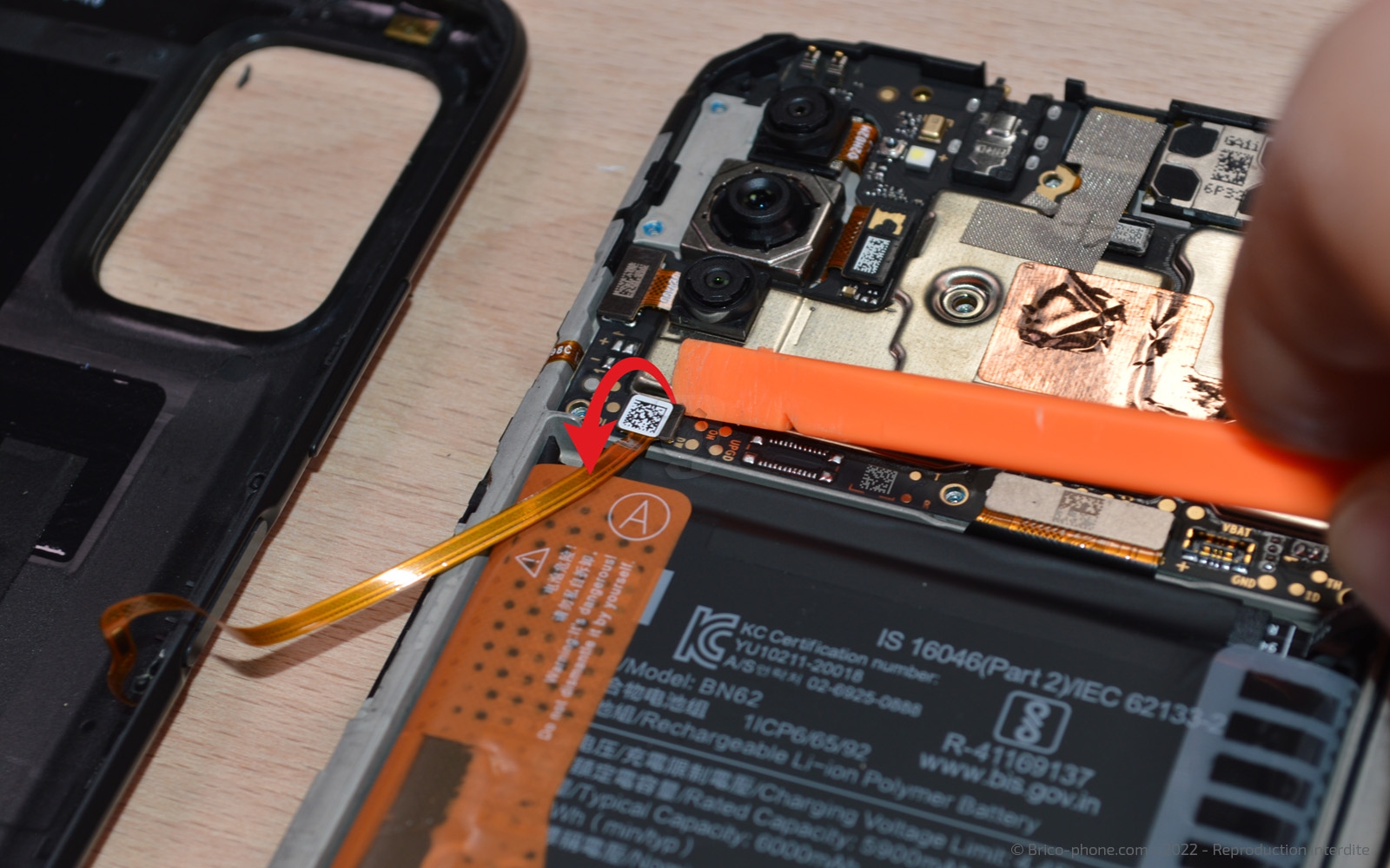 Changement de batterie sur Poco M3 photo 2