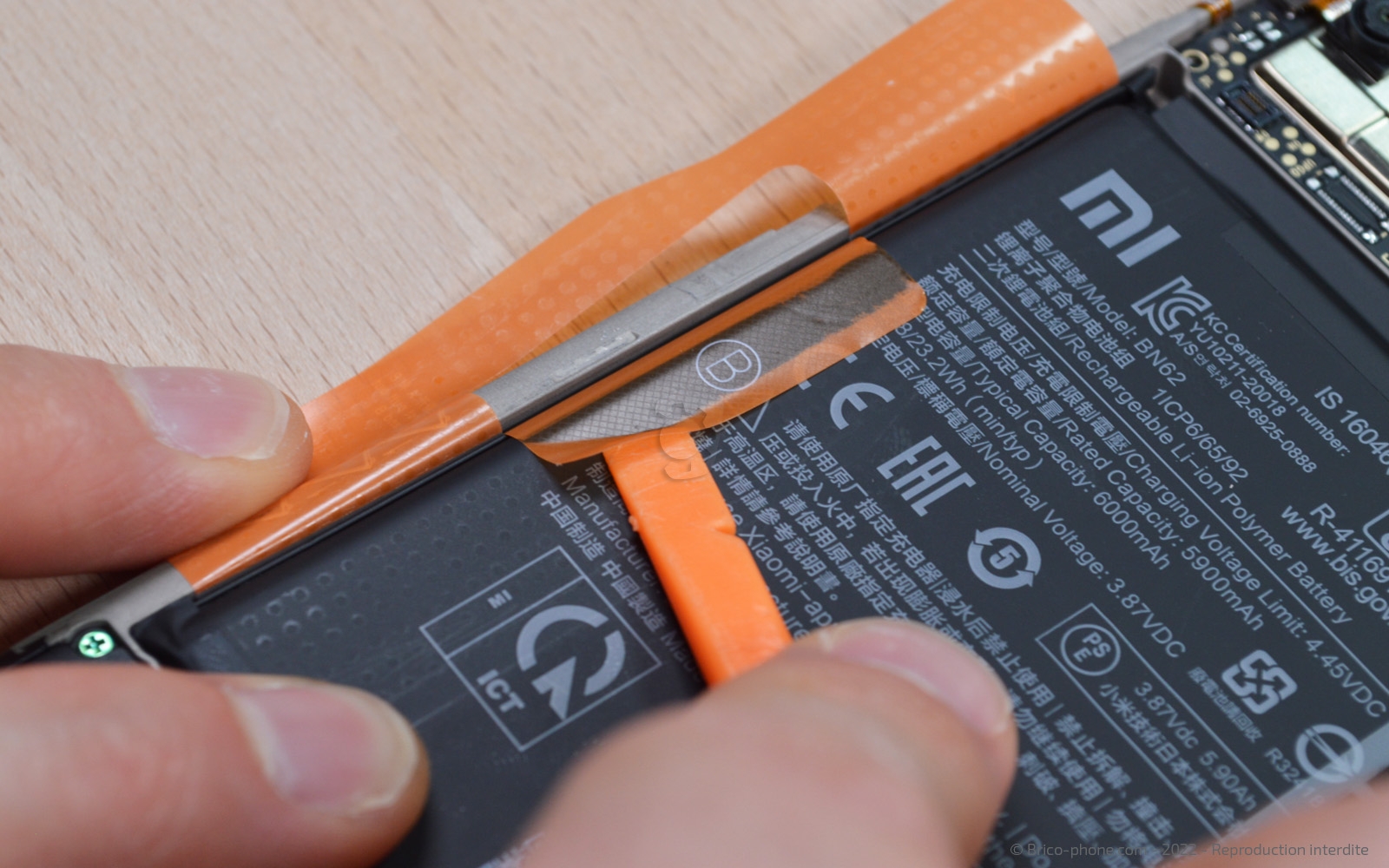 Changement de batterie sur Poco M3 photo 2