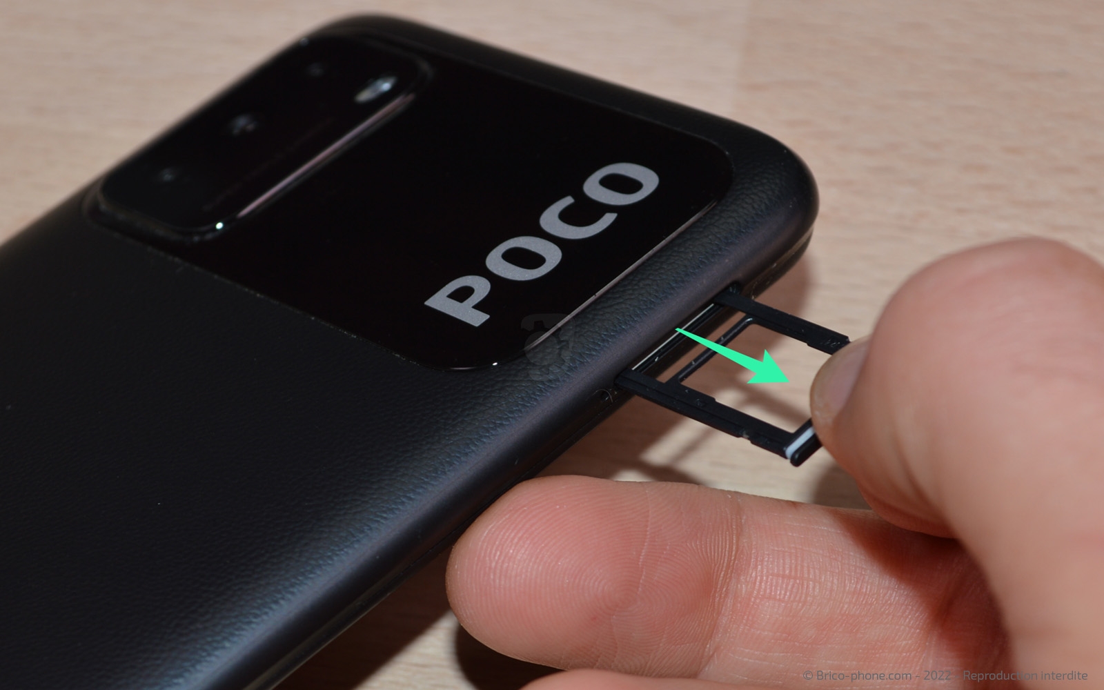 Changement de coque arrière sur Poco M3 photo 2