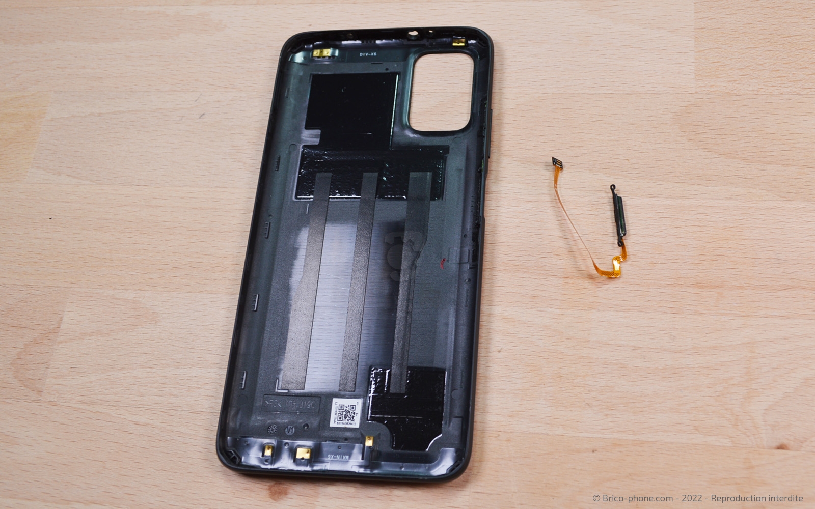 Changement de coque arrière sur Poco M3 photo 2