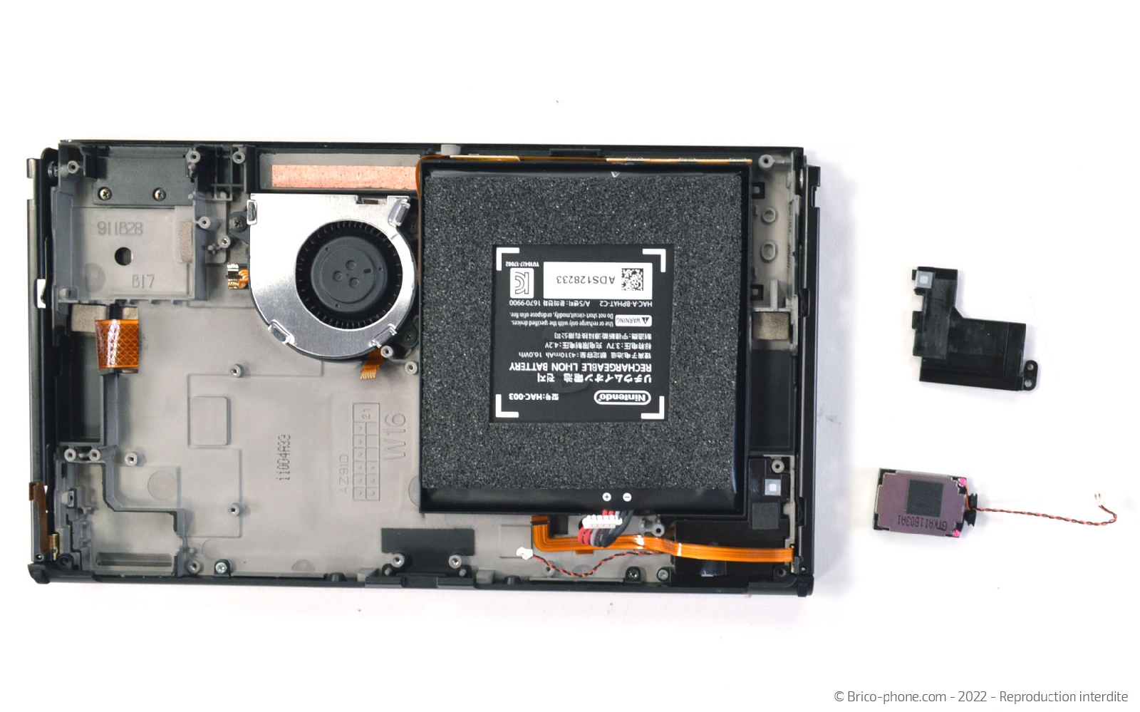 Comment remplacer les haut-parleurs sur Switch Oled photo 2