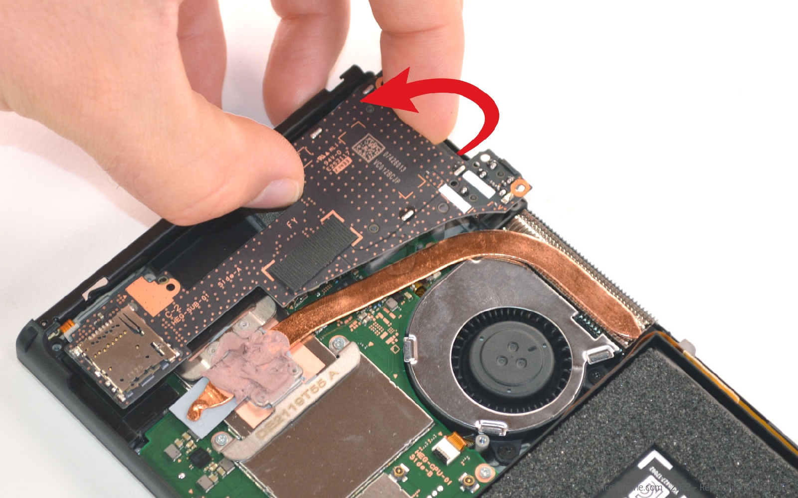 Comment remplacer les haut-parleurs sur Switch Oled photo 3