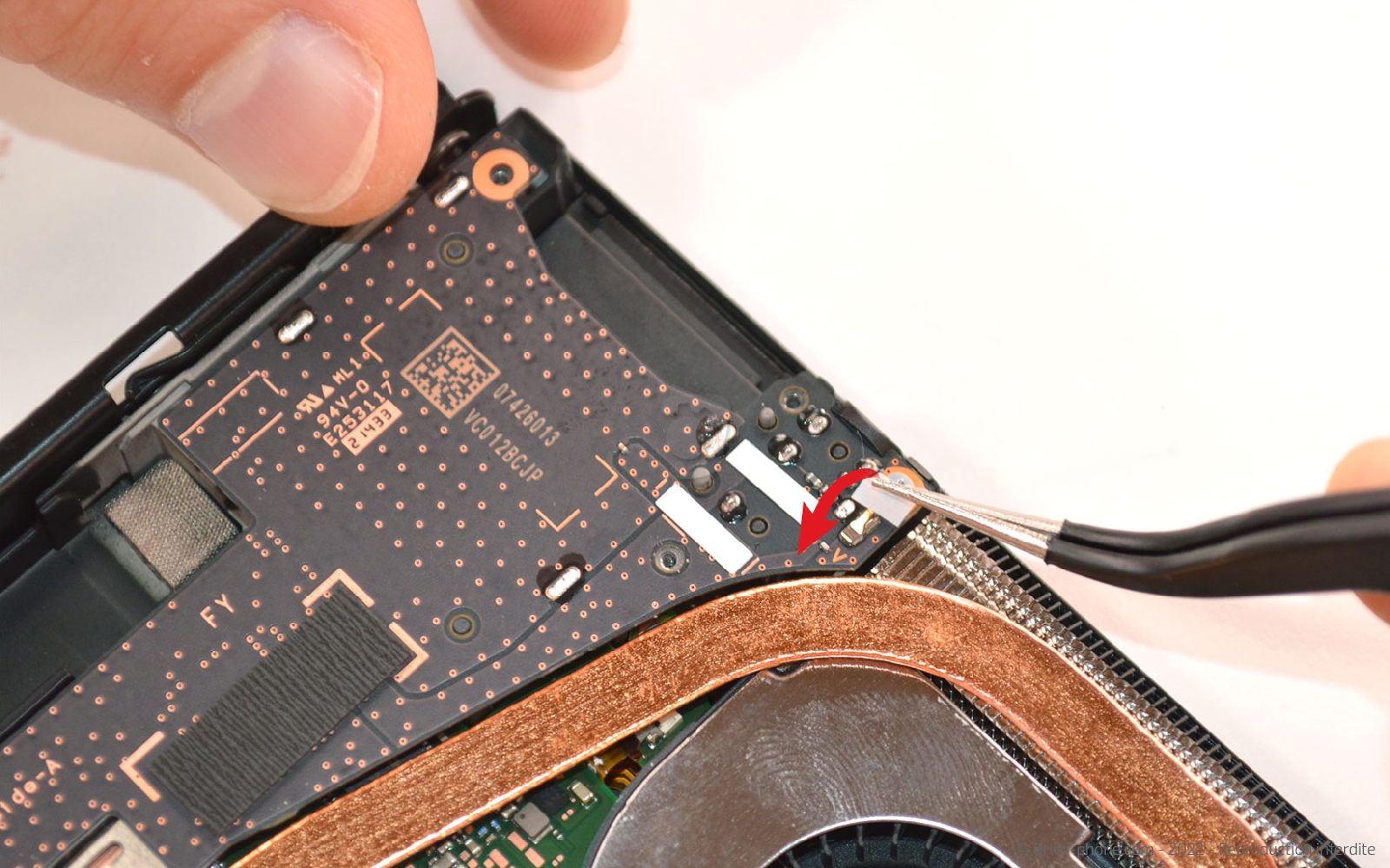 Comment remplacer les haut-parleurs sur Switch Oled photo 1