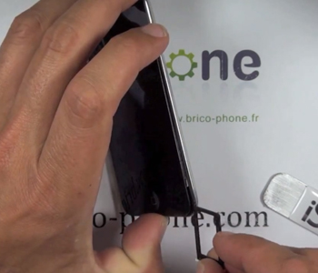 Changement d'écran (vitre+LCD) sur iPod touch 4 photo 1