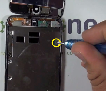 Changement d'écran (vitre+LCD) sur iPod touch 4 photo 1