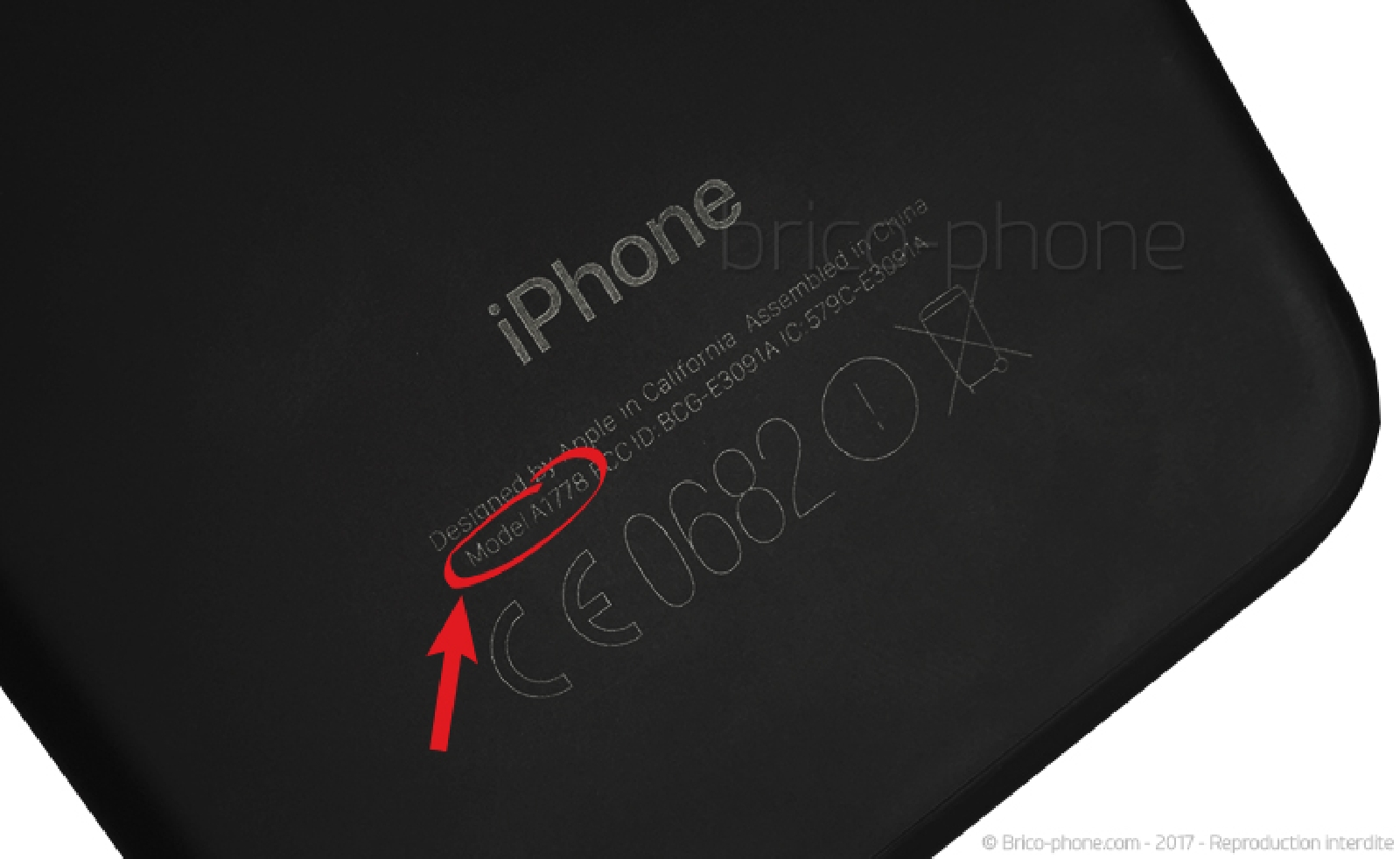 Retrait de la carte mère pour effectuer une réparation ou une désoxydation sur iPhone 7 photo 1