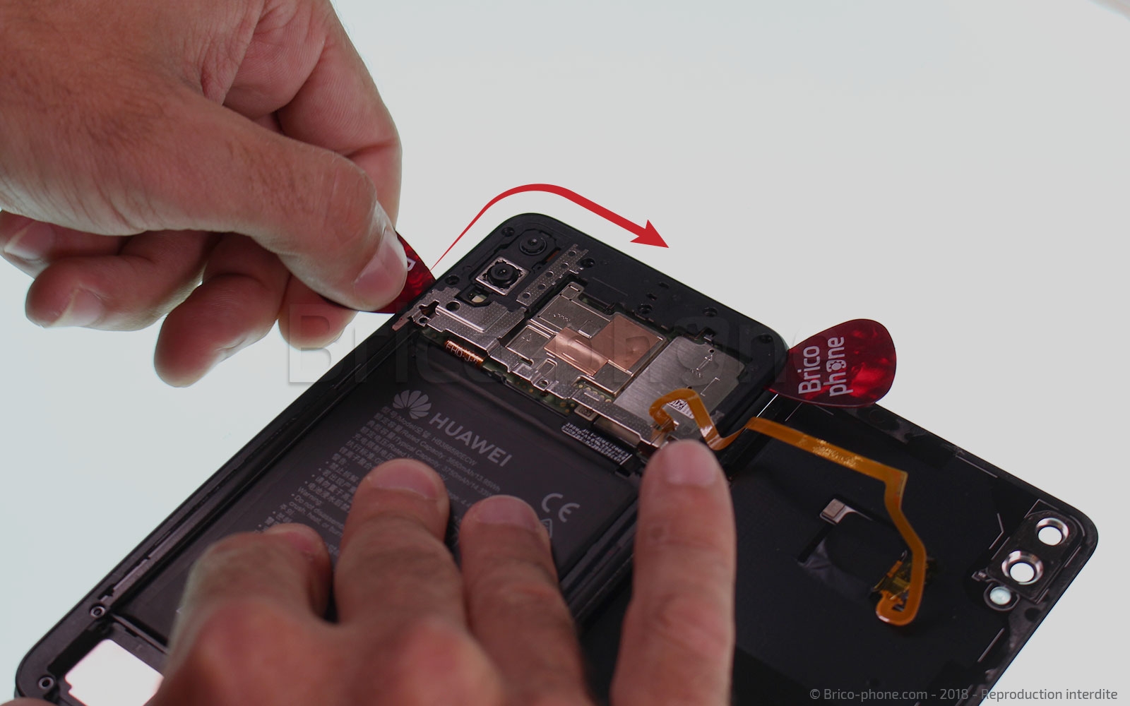 Changement d'écran (vitre+LCD) sur Honor 8X photo 4