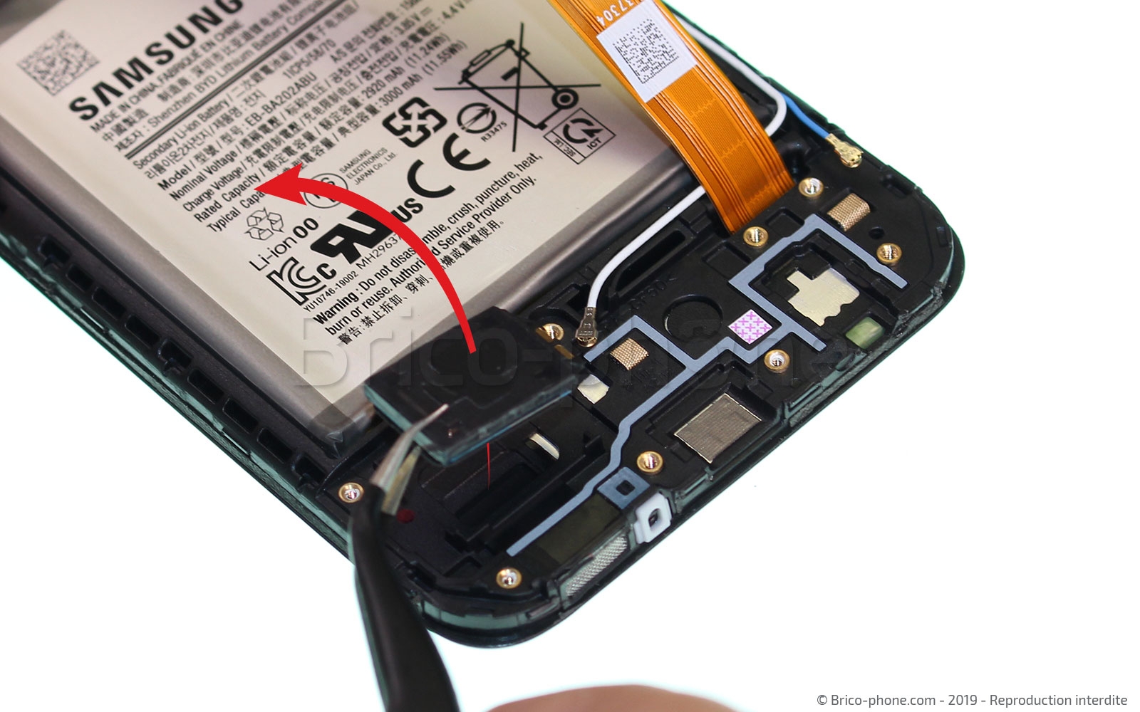 Changement de bloc écran sur Galaxy A20e photo 2