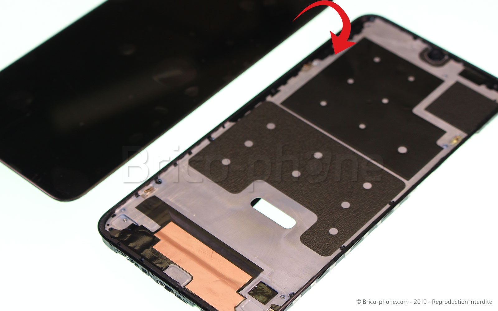 Changement d'écran vitre et LCD sur P Smart 2019 photo 3