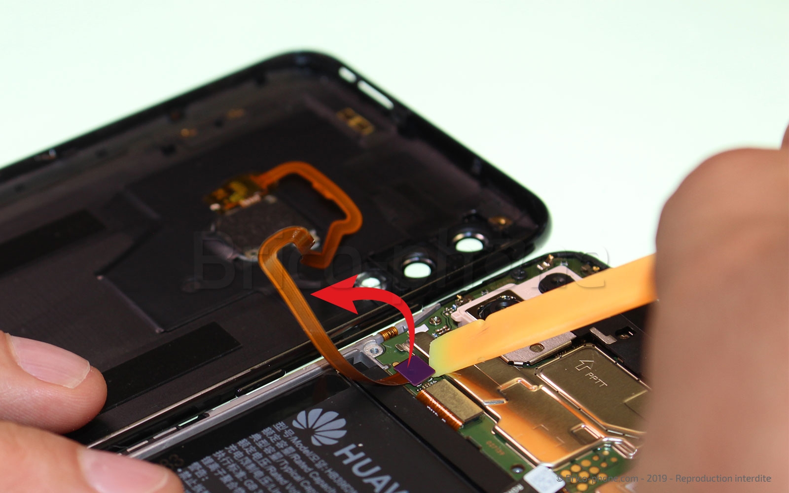 Changement d'écran vitre et LCD sur P Smart 2019 photo 2