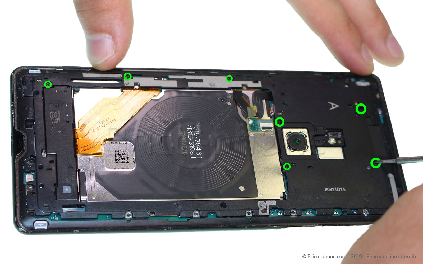 Démontage complet sur Xperia XZ3 photo 2