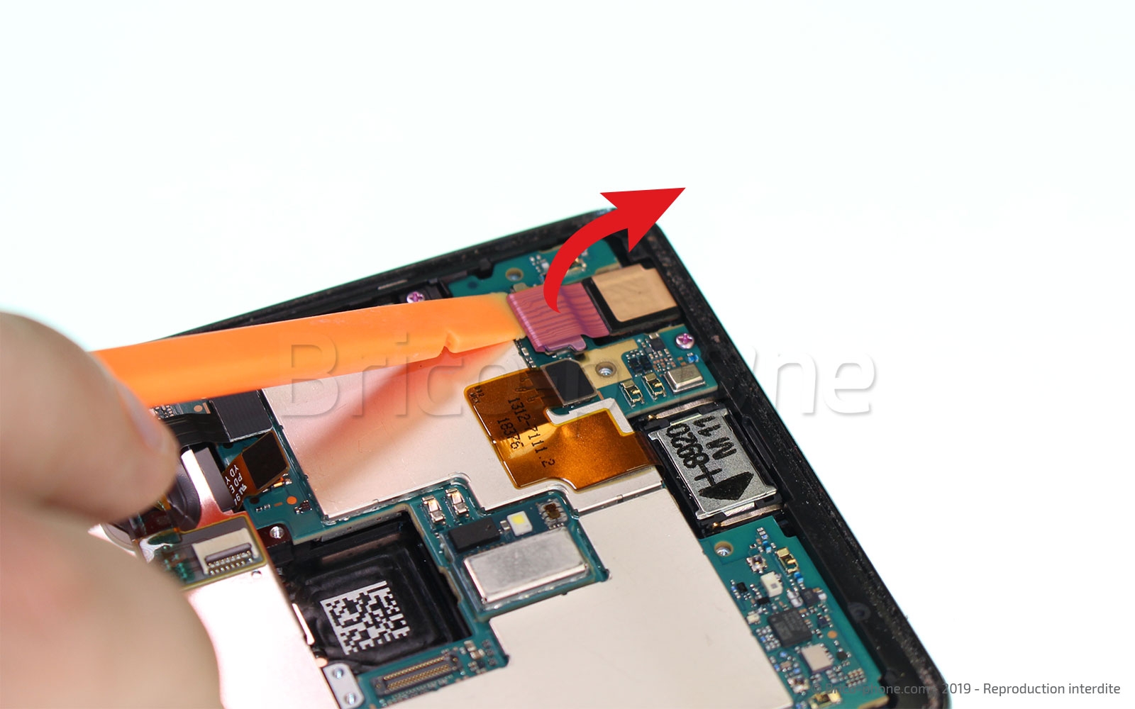 Changement de connecteur de charge sur Xperia XZ3 photo 2