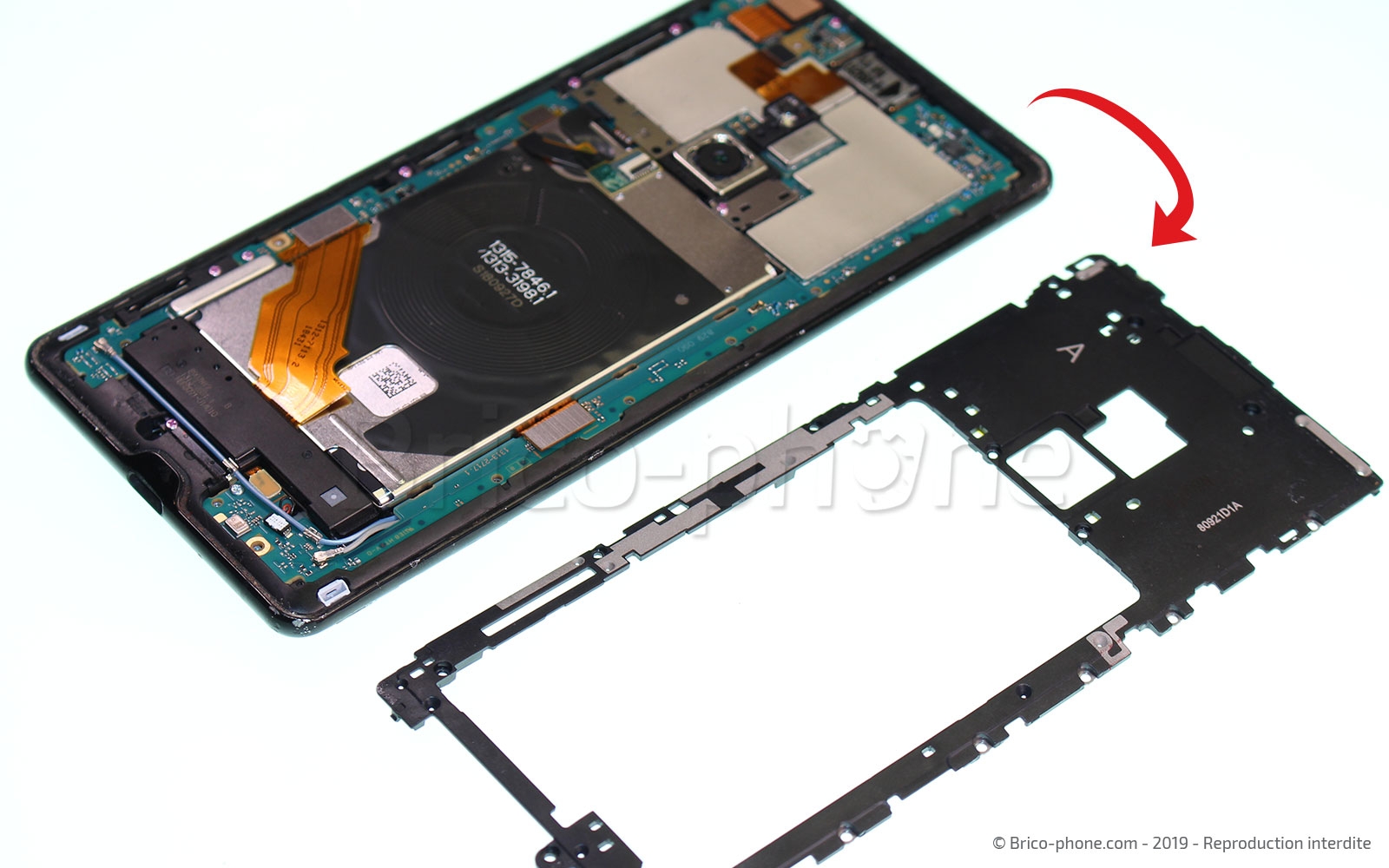 Changement de connecteur de charge sur Xperia XZ3 photo 4