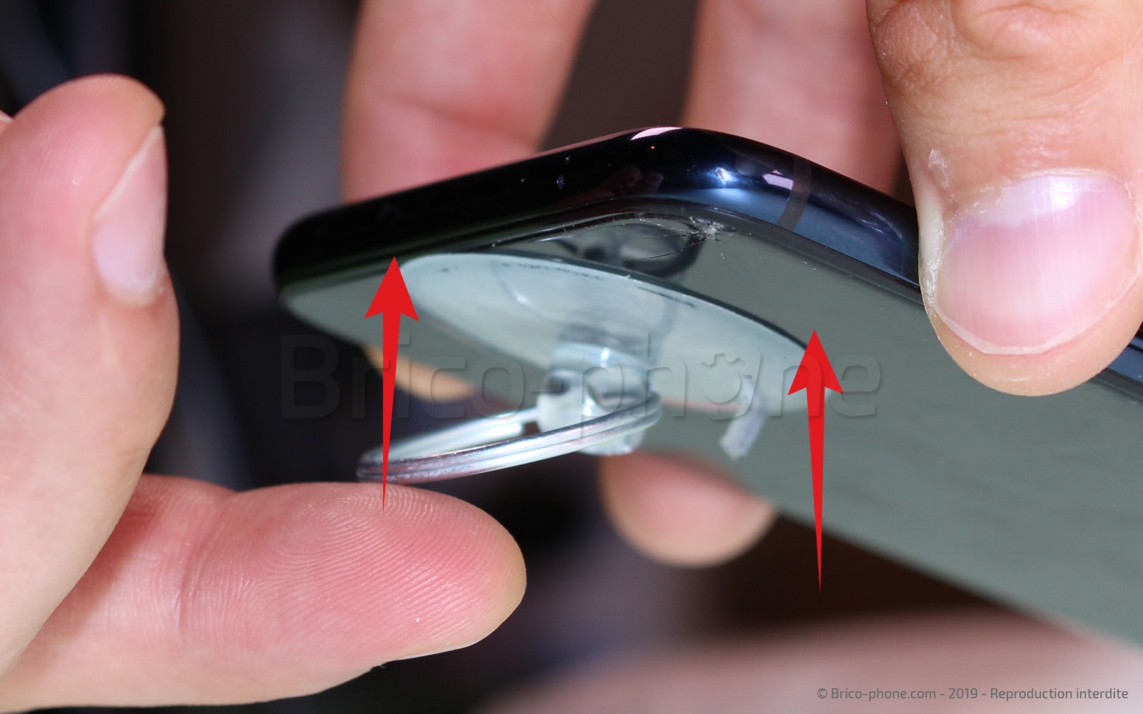 Changement de Batterie sur Mate 20 Lite photo 2