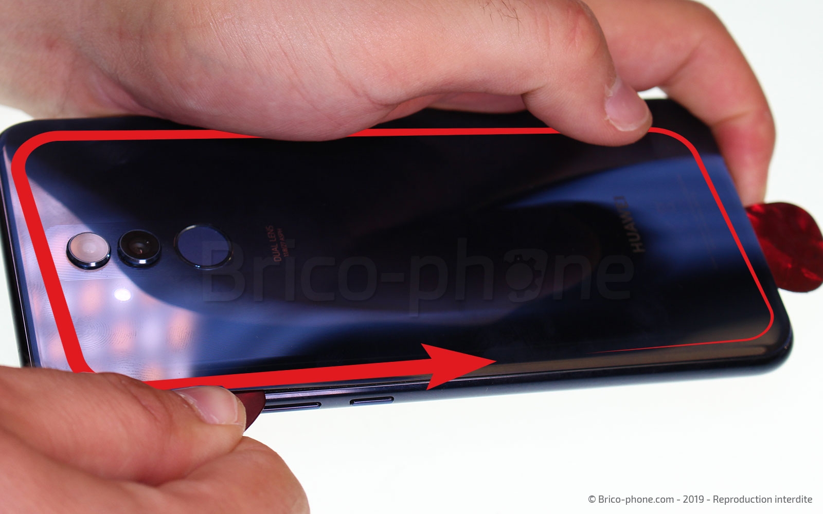 Changement de bloc écran (vitre + LCD) sur Mate 20 Lite photo 4