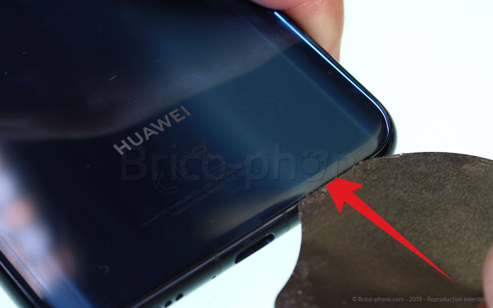 Changement de bloc écran avec batterie sur Mate 20 Lite photo 2