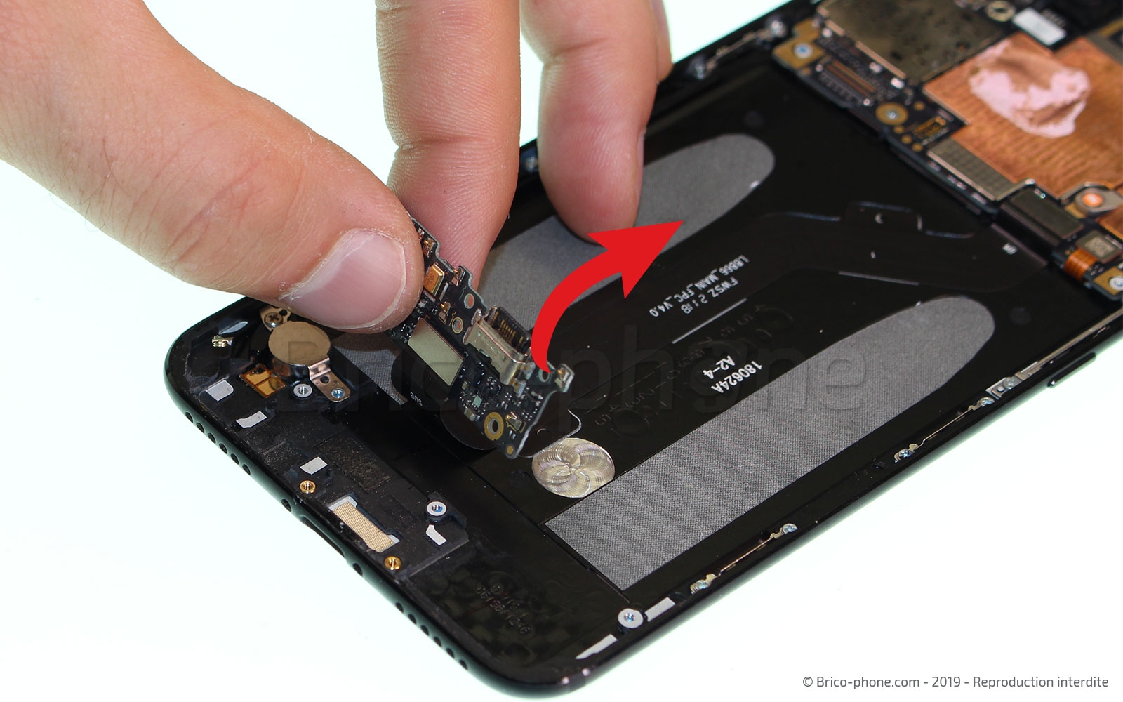 Changement de connecteur de charge sur Mi A2 photo 3