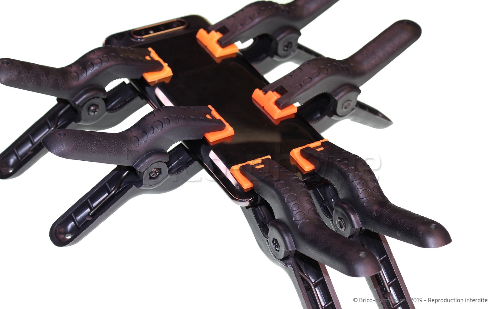 Changement de connecteur de charge sur Galaxy A80 photo 3