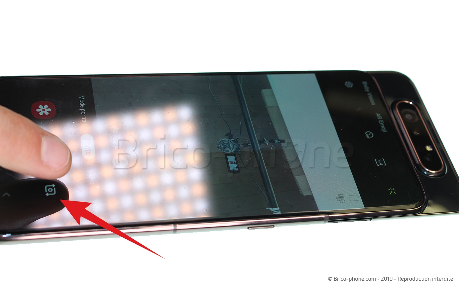 Changement de connecteur de charge sur Galaxy A80 photo 3