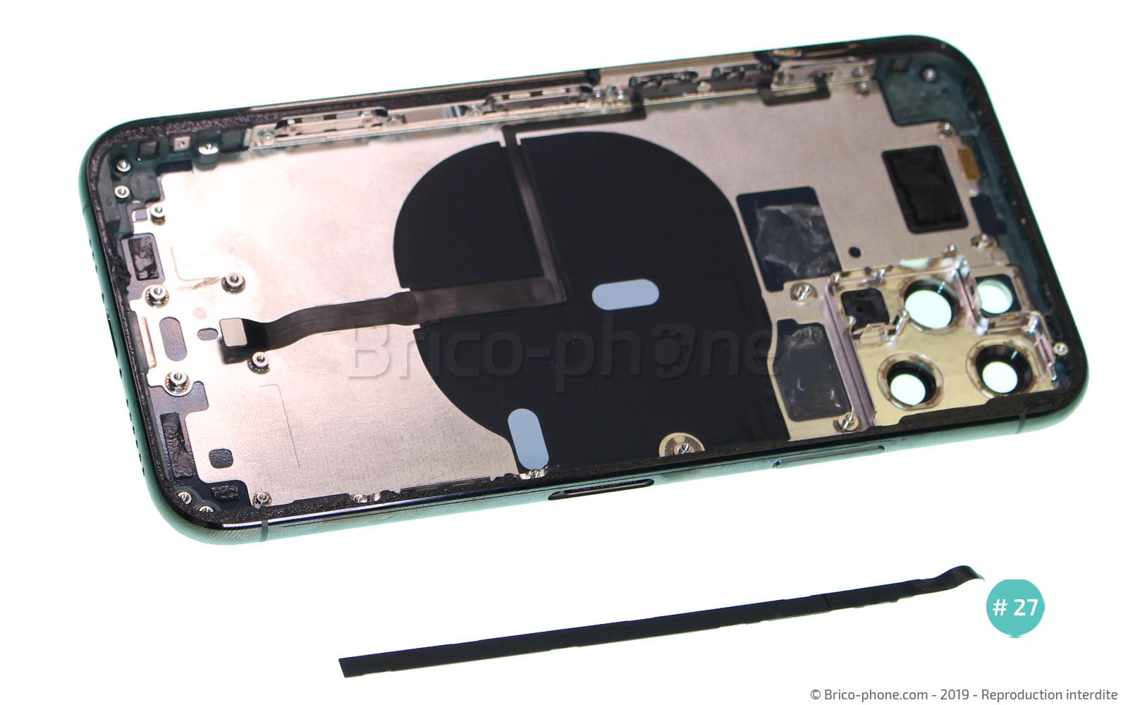 Démontage complet sur iPhone 11 Pro photo 2