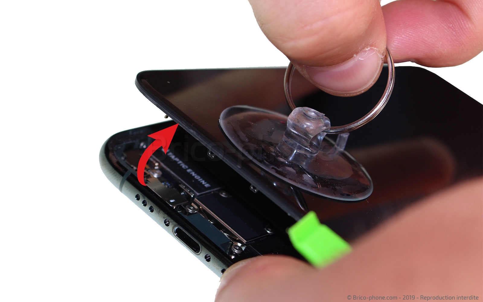 Changement du vibreur Taptic Engine sur iPhone 11 Pro photo 2