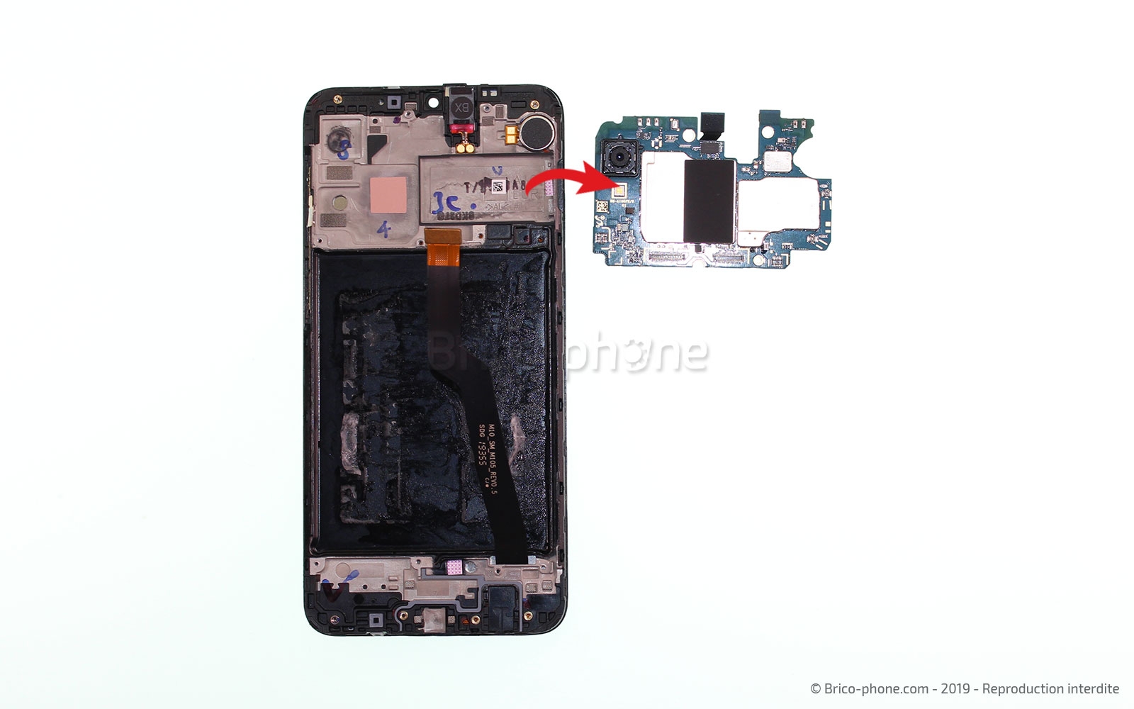 Démontage complet sur Galaxy A10 photo 4