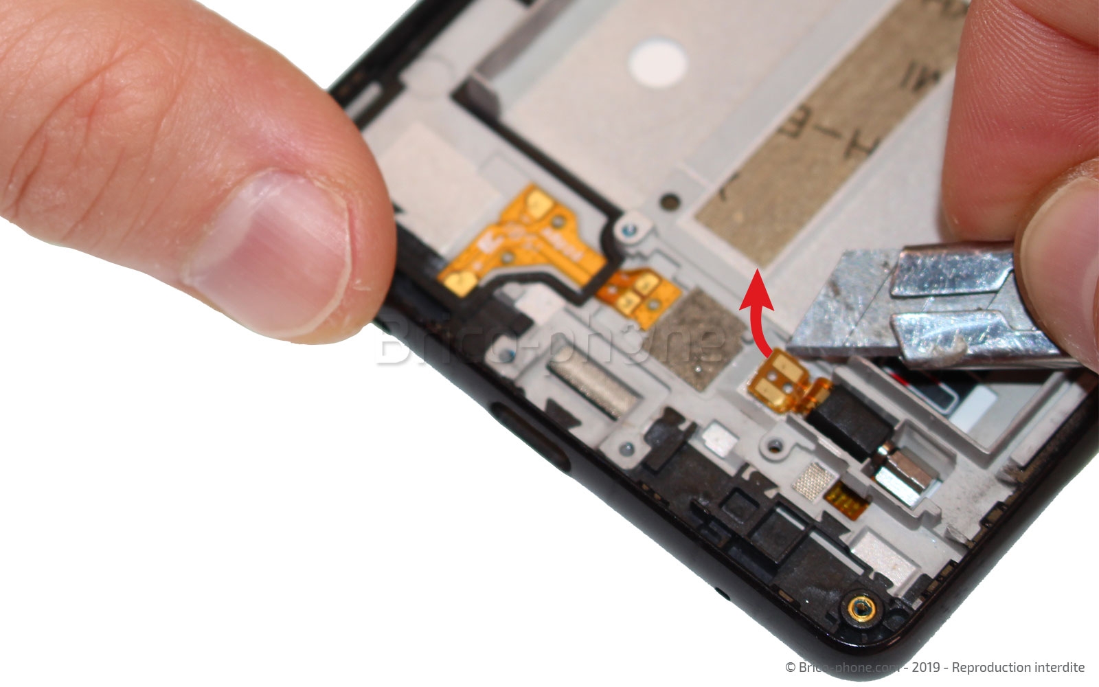 Changement du bloc écran avec châssis sur Xperia L3 - L3 Dual photo 3