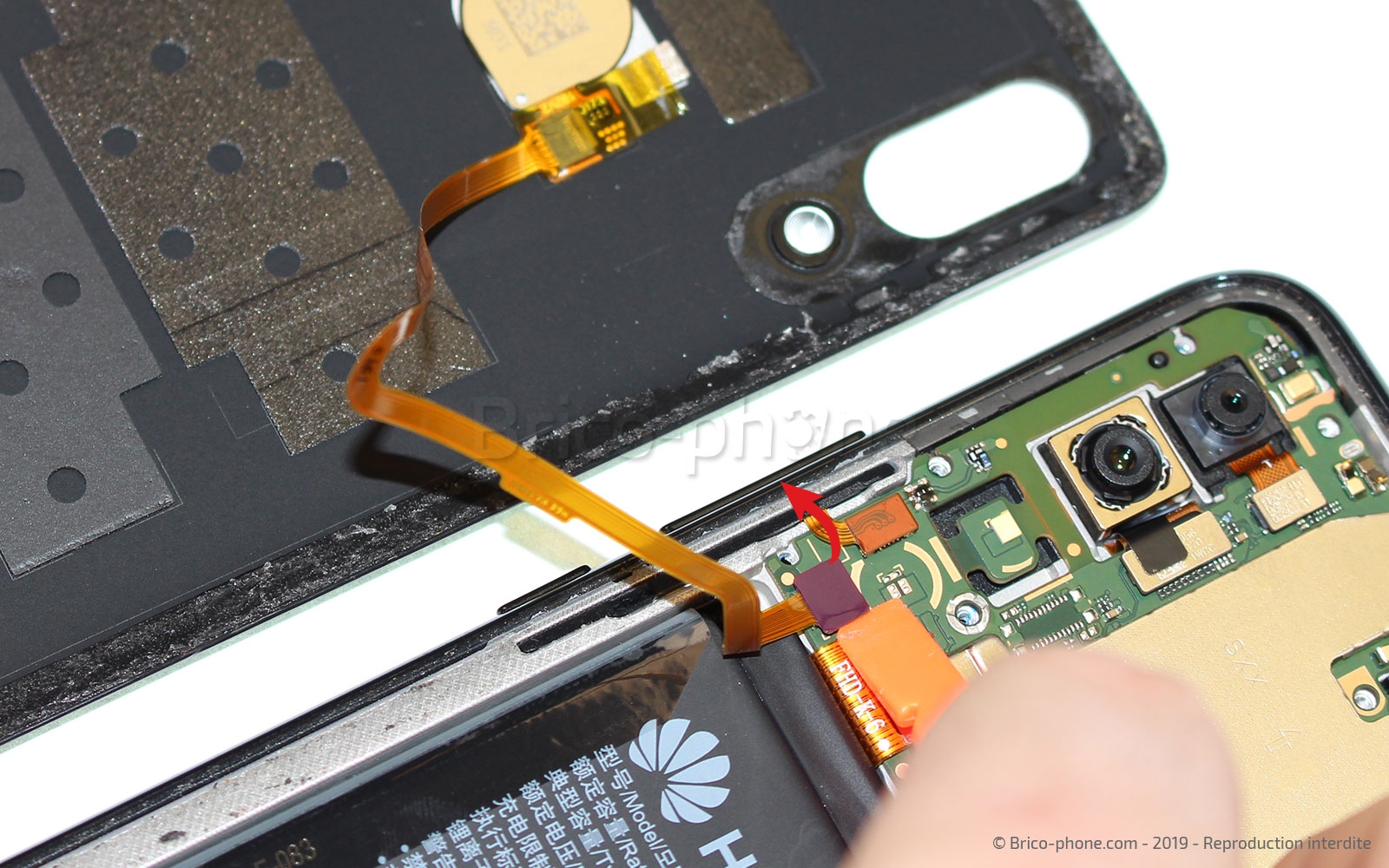 Changement du connecteur de charge sur P Smart Z photo 2